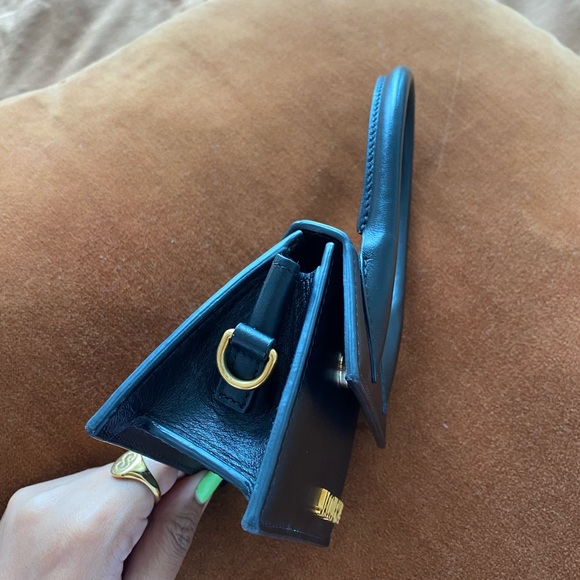 JACQUEMUS
Black 'Le Chiquito' Clutch - Picture 2 of 2